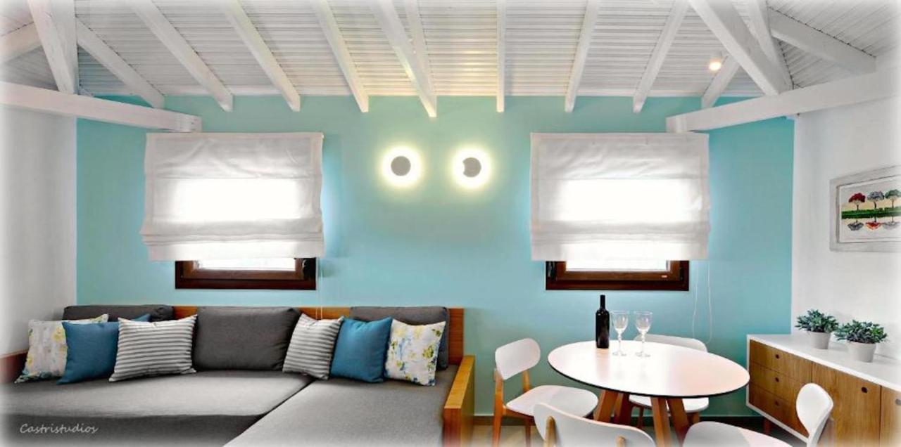 Castristudios Nikiti  Exteriör bild